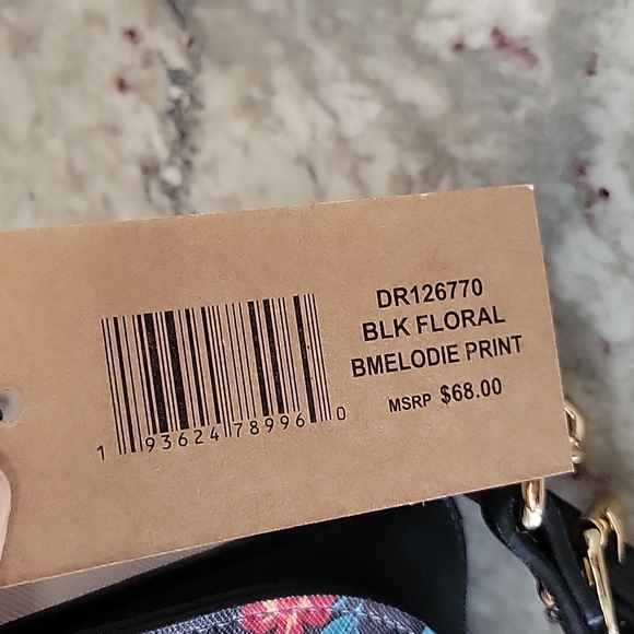 Steve Madden Crossbody Blk Floral Clutch NWT! - Picture 8 of 10